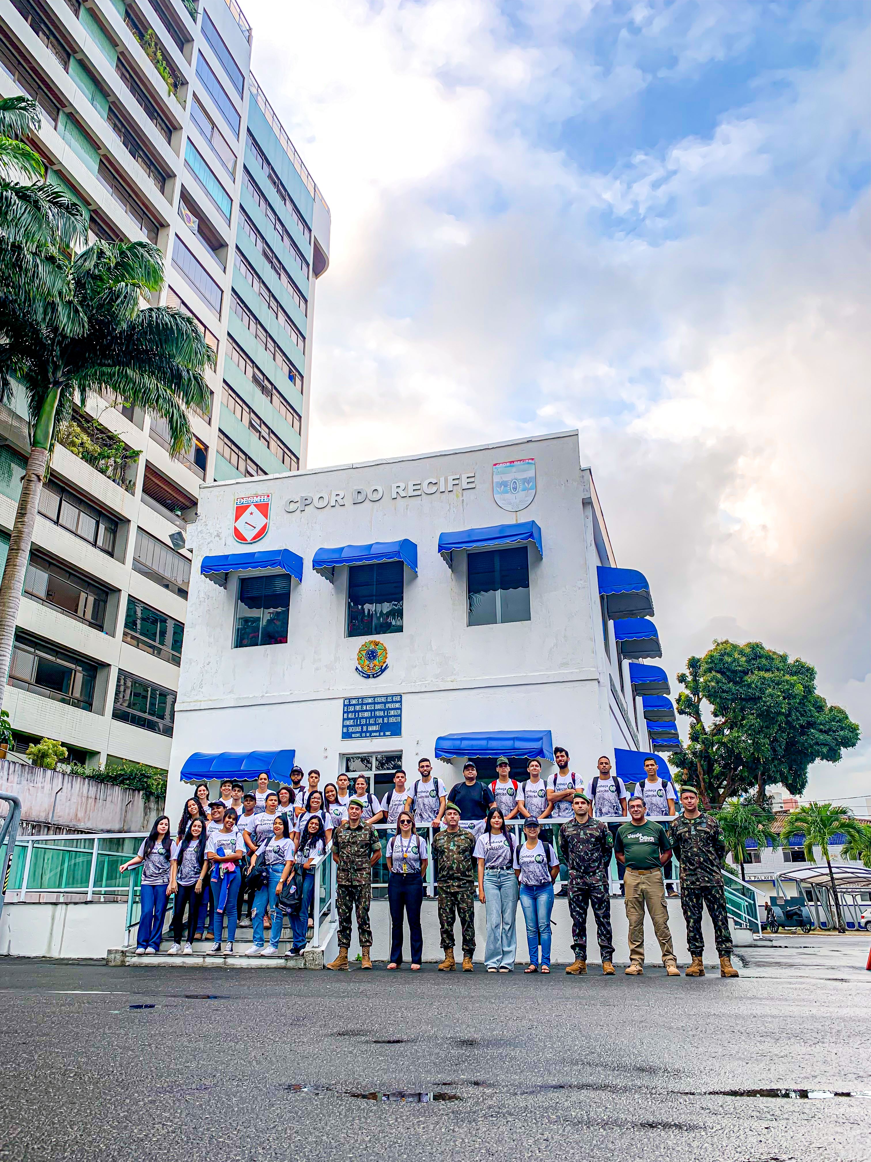 Exército Brasileiro inicia terceira edição do programa Conheça O Seu  Exército no Recife - Folha PE